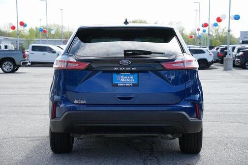 2021 Ford Edge SE