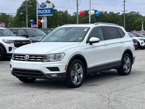 Pure White 2021 Volkswagen Tiguan 2.0T SEL