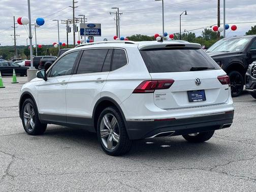 Pure White 2021 Volkswagen Tiguan 2.0T SEL