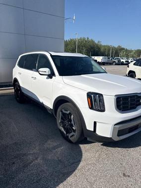 2023 Kia Telluride S