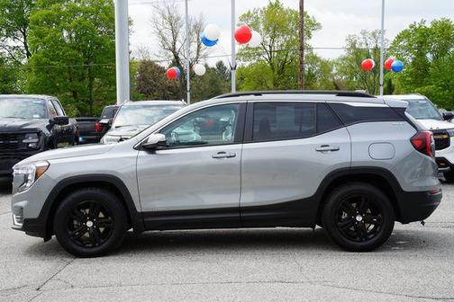 Sterling Metallic 2024 GMC Terrain SLE