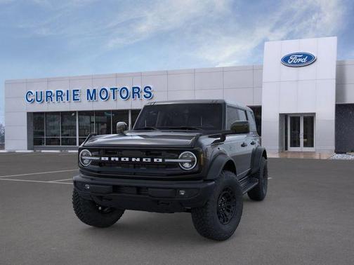 Shadow Black 2026 Ford Bronco Outer Banks