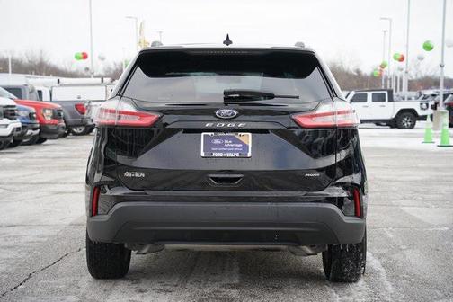 2023 Ford Edge SE