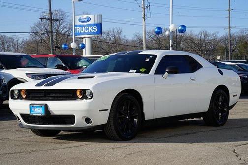 2020 Dodge Challenger SXT