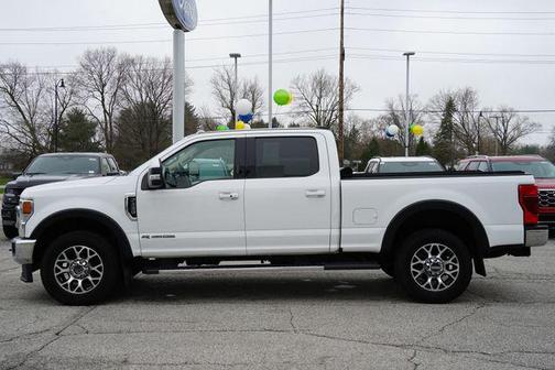 Oxford White 2020 Ford F-250 Lariat