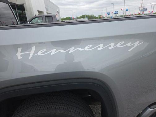 Sterling Metallic 2024 GMC Sierra 1500 Denali