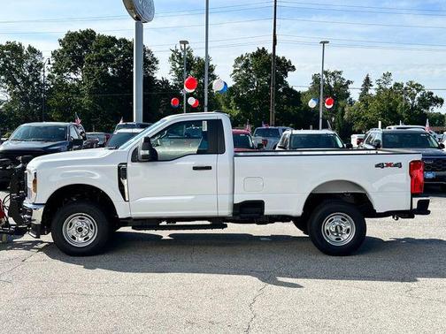 Oxford White 2026 Ford F-250 XL