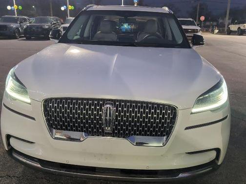 2023 Lincoln Aviator Standard AWD