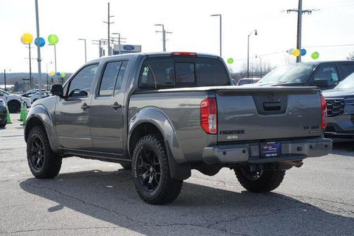 2021 Nissan Frontier SV