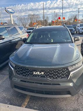 2023 Kia Sorento S