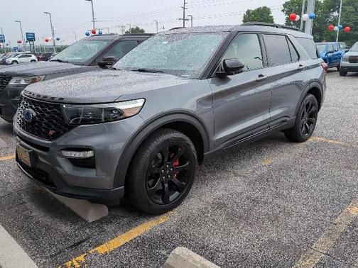 2022 Ford Explorer ST