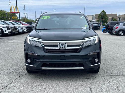Black Forest Pearl 2020 Honda Pilot AWD Elite