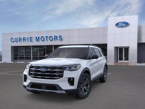 Space White Metallic 2026 Ford Explorer Active