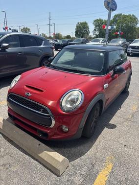 2017 MINI Hardtop Cooper S