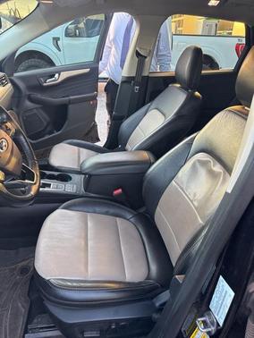 2021 Ford Escape Titanium