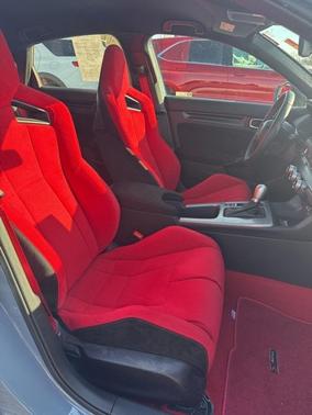 2025 Honda Civic Type R Base