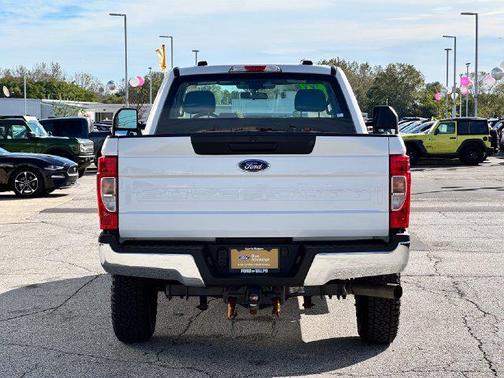 Oxford White 2022 Ford F-250 XL