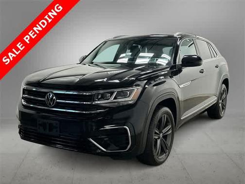2022 Volkswagen Atlas Cross Sport 2.0T SEL R-Line