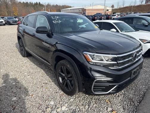 2022 Volkswagen Atlas Cross Sport 2.0T SEL R-Line