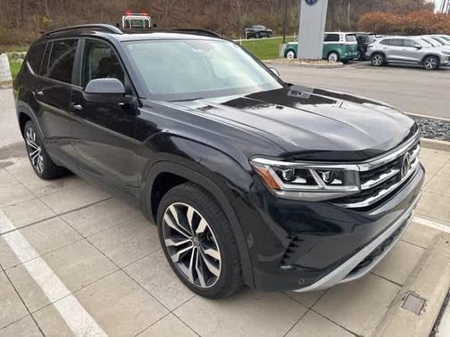 2022 Volkswagen Atlas 3.6 SE w/ Technology