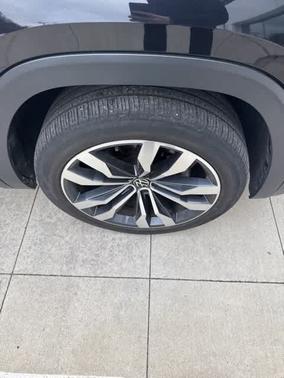 2022 Volkswagen Atlas 3.6 SE w/ Technology