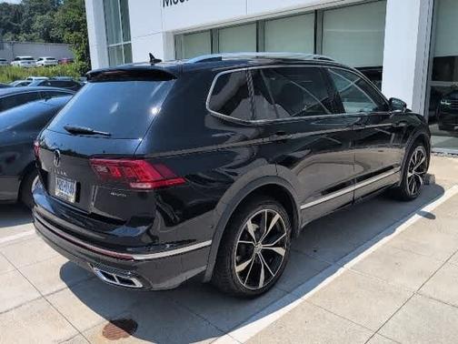 2023 Volkswagen Tiguan 2.0T SEL R-Line
