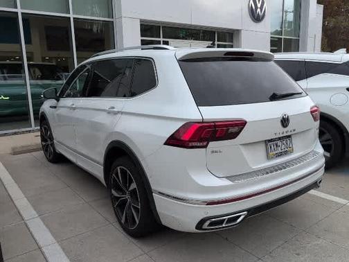2022 Volkswagen Tiguan 2.0T SEL R-Line