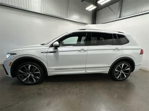 2022 Volkswagen Tiguan 2.0T SEL R-Line