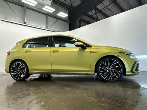2022 Volkswagen Golf GTI 2.0T Autobahn