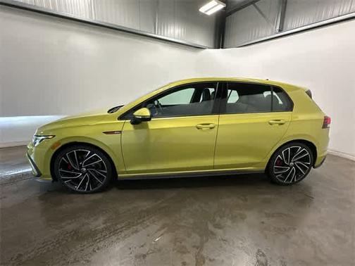 2022 Volkswagen Golf GTI 2.0T Autobahn