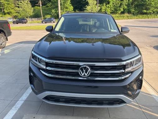 2022 Volkswagen Atlas 2.0T SE
