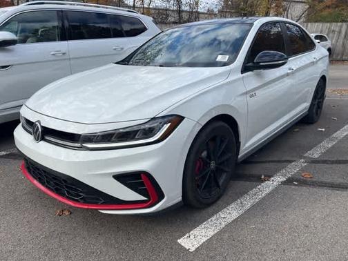 2025 Volkswagen Jetta GLI 2.0T Autobahn