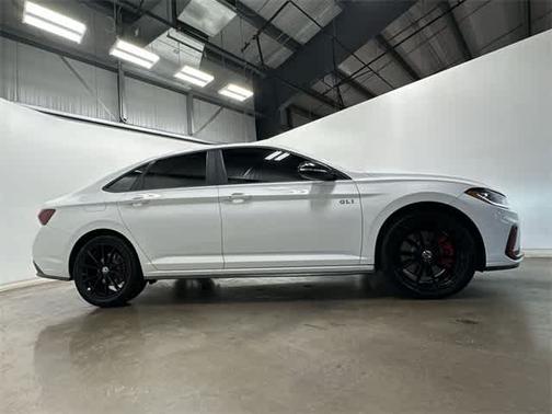 2025 Volkswagen Jetta GLI 2.0T Autobahn