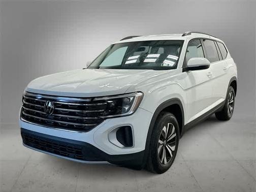 2025 Volkswagen Atlas 2.0T SE