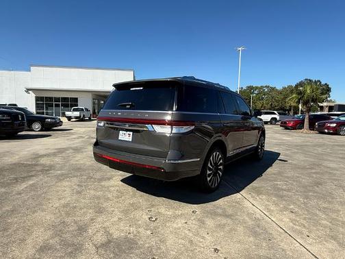 2024 Lincoln Navigator BLACK LABEL