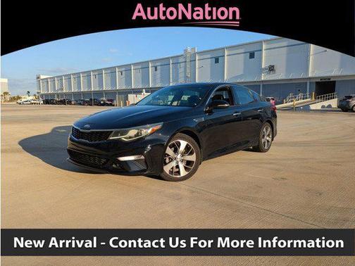 2019 Kia Optima S