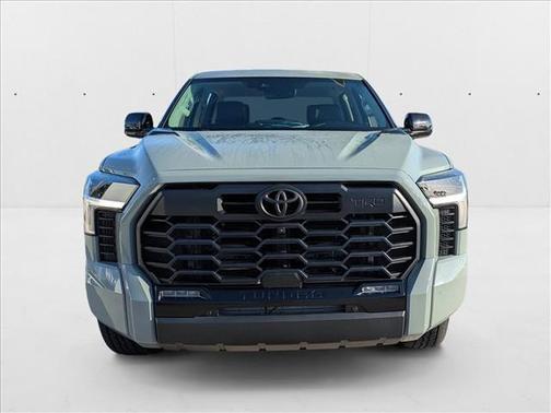 2024 Toyota Tundra Hybrid Platinum