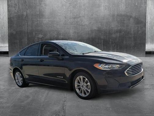 2019 Ford Fusion Hybrid SE
