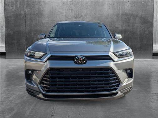 2025 Toyota Grand Highlander Platinum