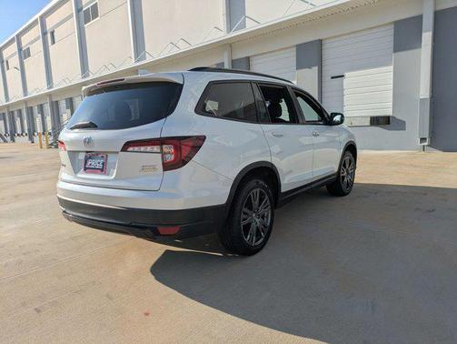 2022 Honda Pilot AWD Sport