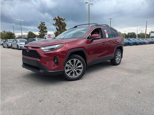 2025 Toyota RAV4 XLE Premium
