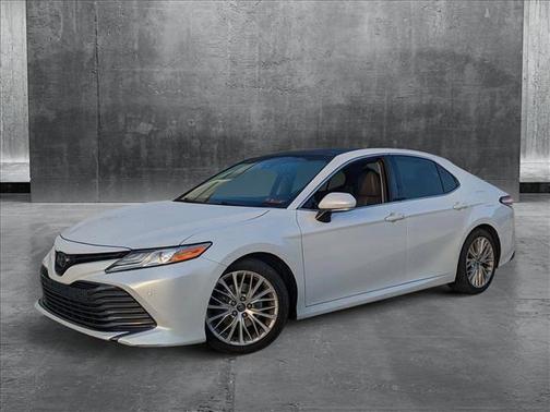 2018 Toyota Camry XLE
