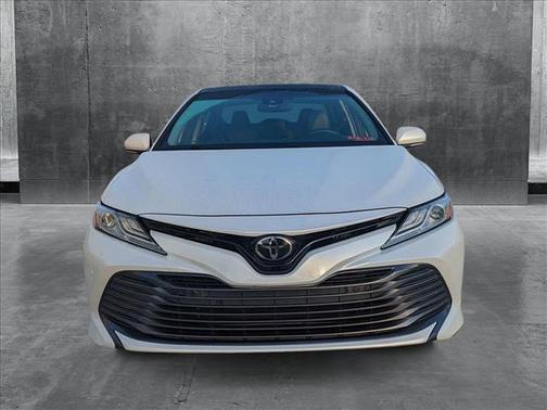 2018 Toyota Camry XLE