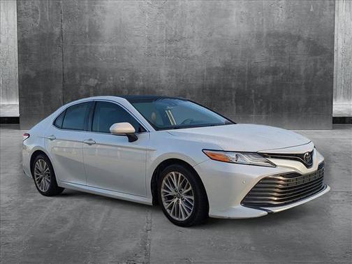 2018 Toyota Camry XLE
