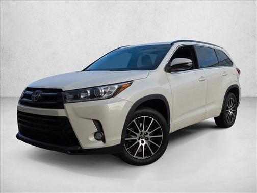2018 Toyota Highlander SE