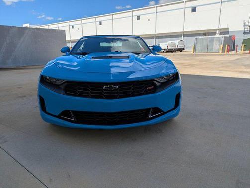 2023 Chevrolet Camaro RWD Convertible LT1