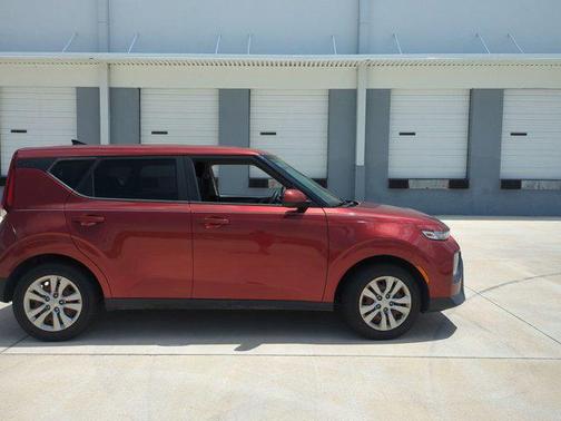 Mars Orange 2020 Kia Soul LX
