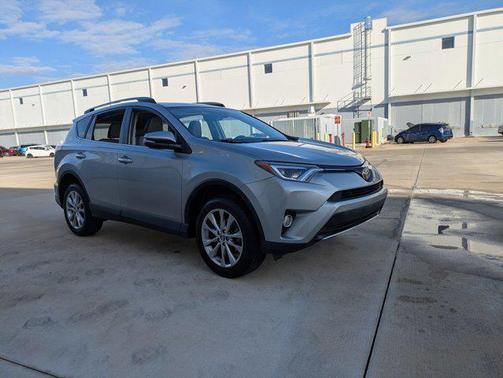 2017 Toyota RAV4 Limited