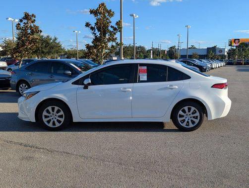2026 Toyota Corolla Hybrid LE