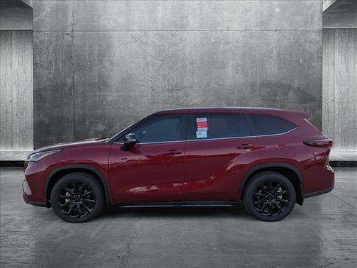 2025 Toyota Highlander XLE